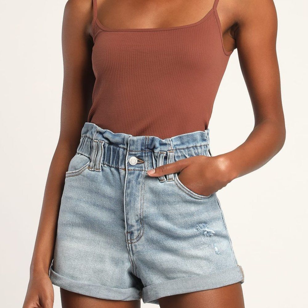 Lulus Chase the Sun Light Wash Paperbag High-Rise Denim Shorts - Size XS